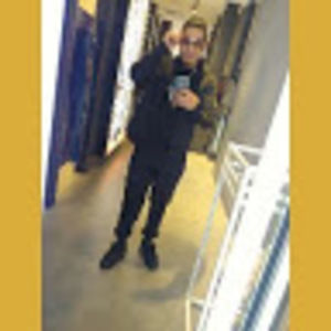 Meet your Posher, Sydney